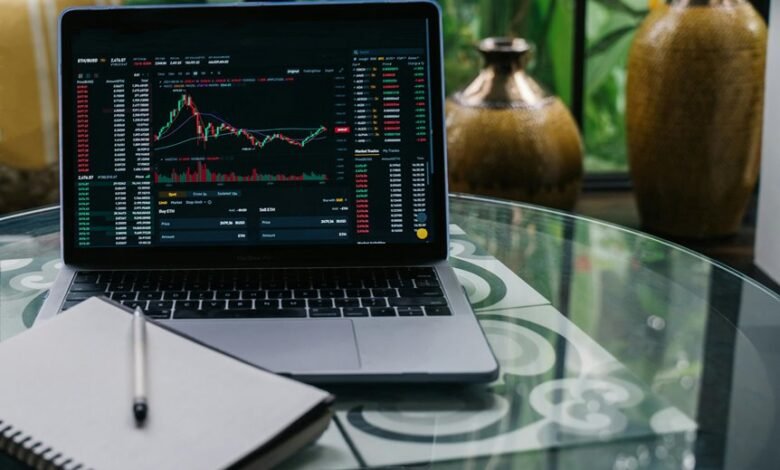 tech stocks 2025