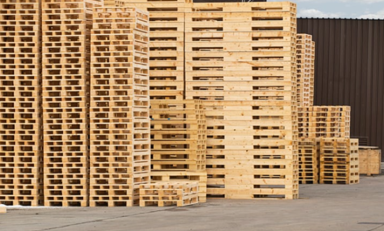 The Importance of Pallets and Palletizing for Safe and Efficient Shipping