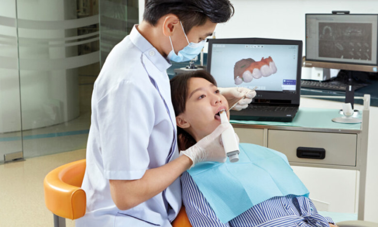 How General Dentists Incorporate Advanced Tools Into Exams