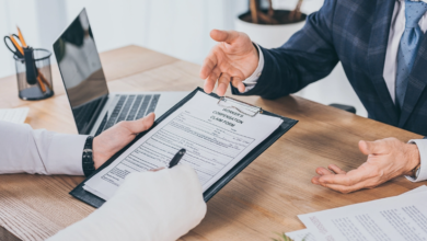 When to Hire a Compensation Lawyer for Injury Claims